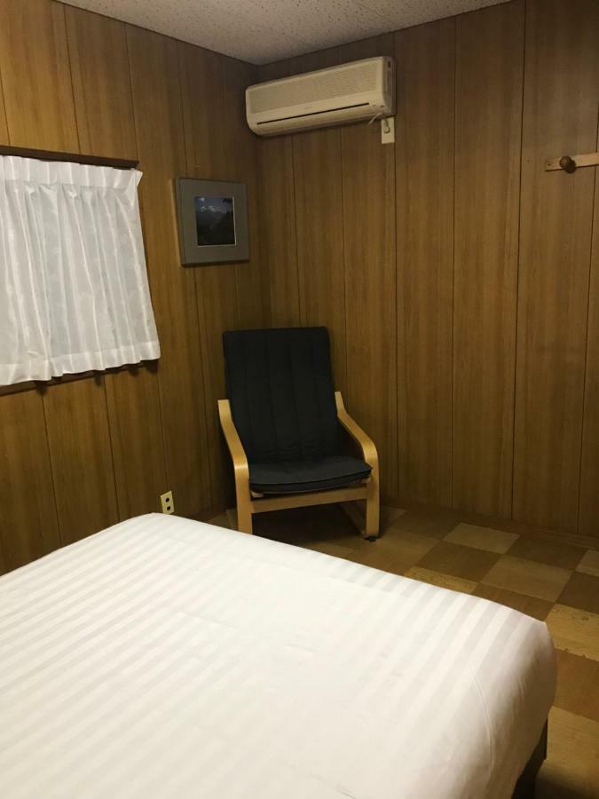 Bonel Guest House Near Narita Airport Tomisato Esterno foto